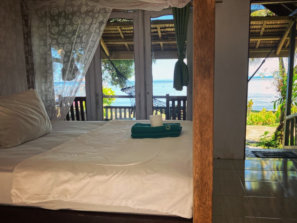 Pristine Paradise Una Una – Deluxe Seaview bungalow terrace