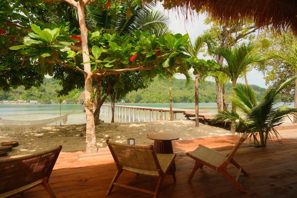Uma Resort Togean – beachfront bungalows